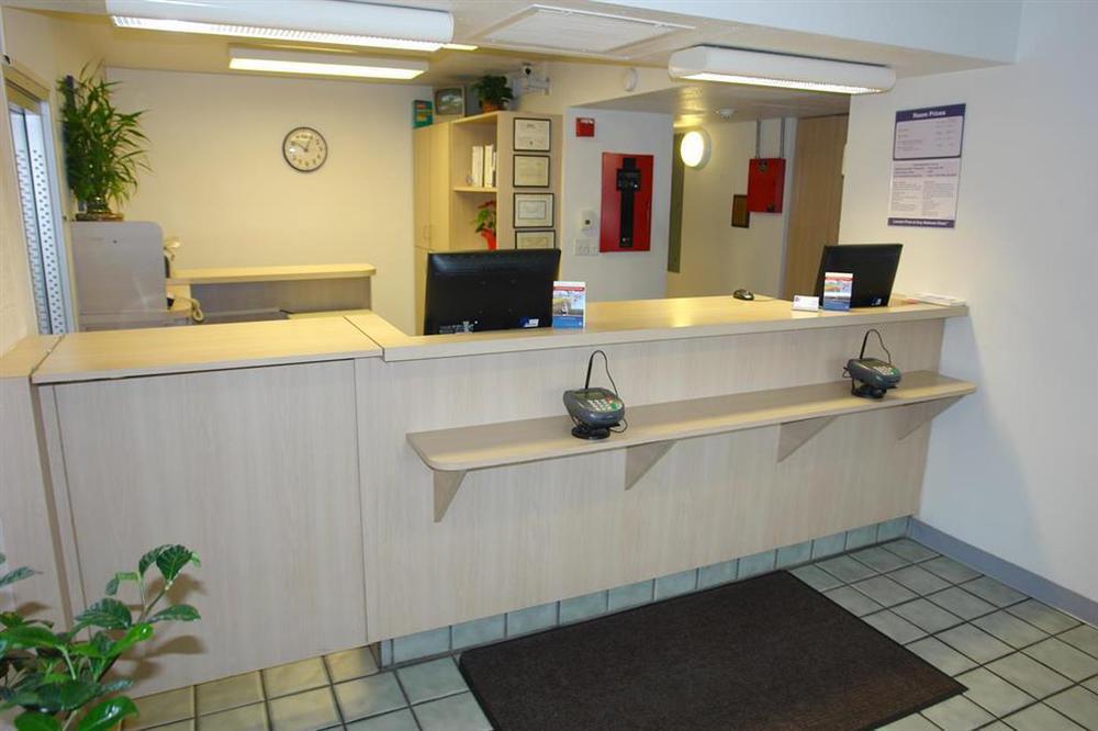 Motel 6-Springfield, Or - Eugene North 내부 사진